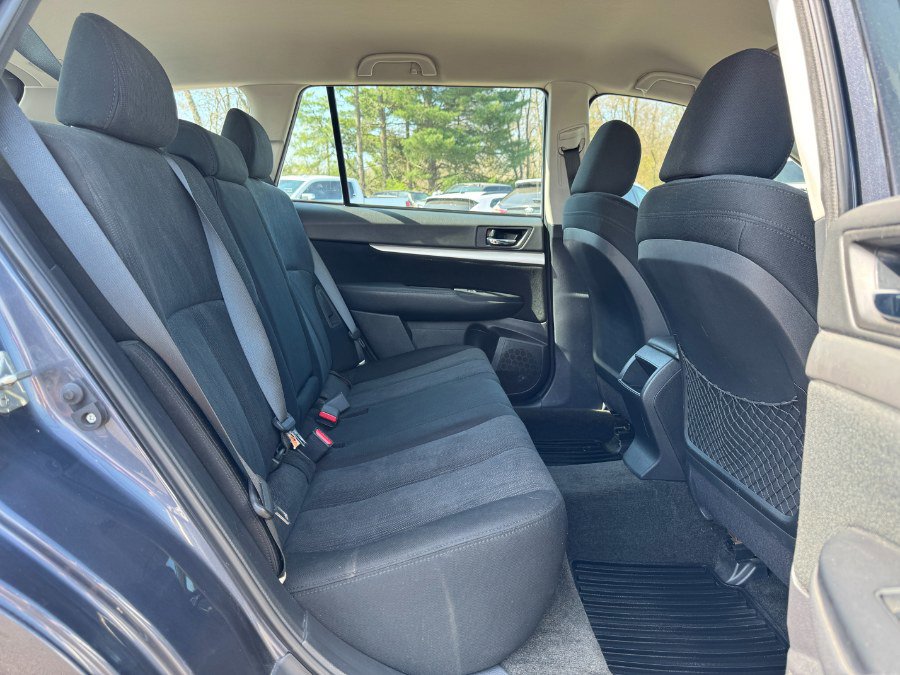 Used 2014 Subaru Outback 2.5i AWD/4WD image 17