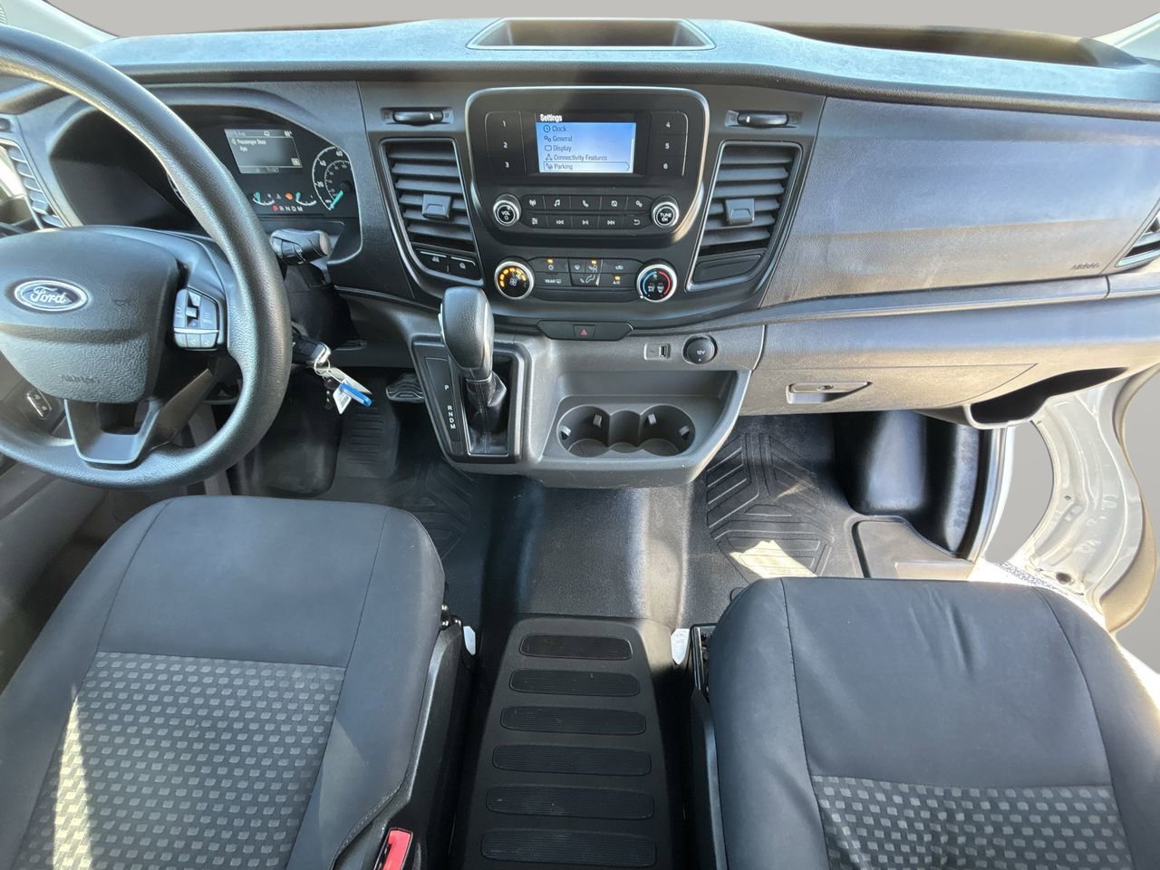 Used 2024 Ford Transit 250 Low Roof w/ Exterior Upgrade Package image 12