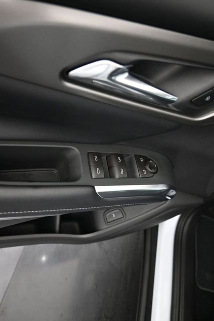 New 2026 Chevrolet Traverse LT image 13