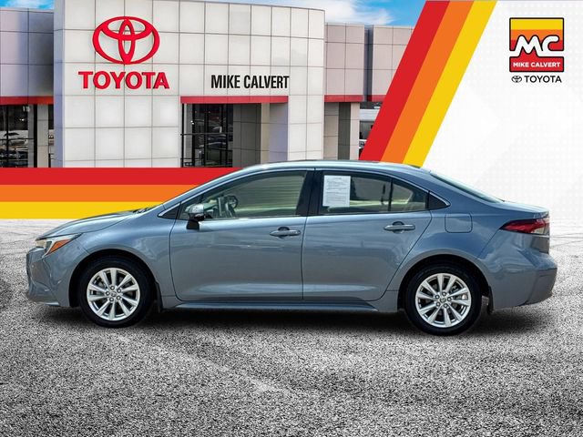 Certified 2026 Toyota Corolla XLE FWD image 2