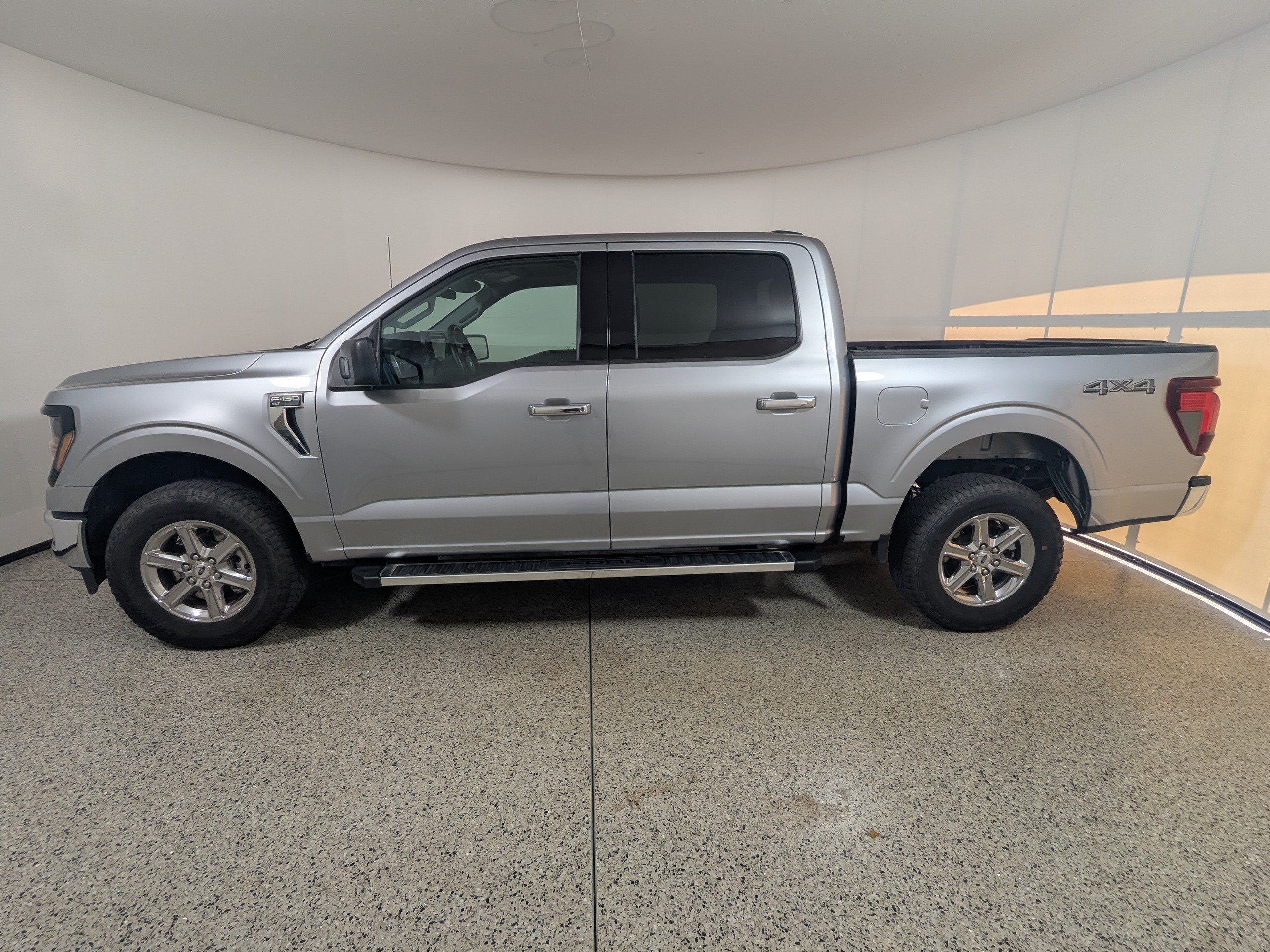 Used 2025 Ford F150 XLT w/ Equipment Group 301A Standard AWD/4WD image 4