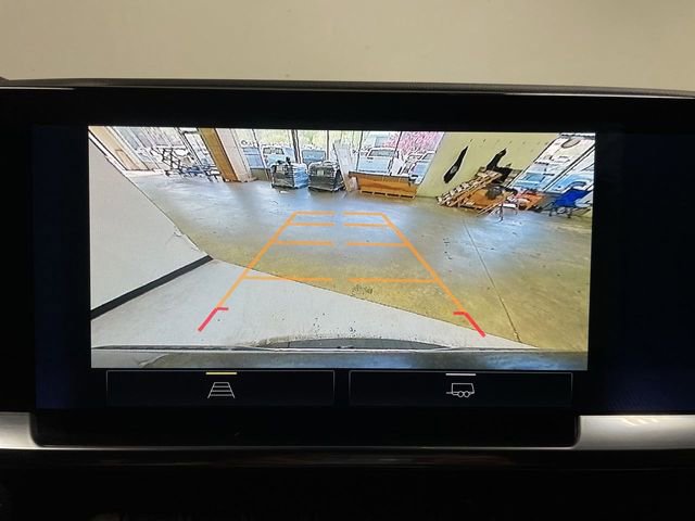 Used 2022 Chevrolet Silverado 1500 LT image 17