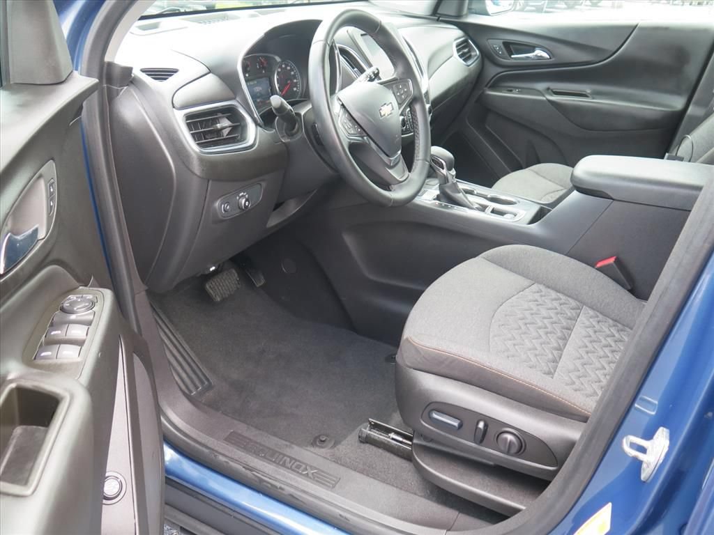 Used 2024 Chevrolet Equinox LT AWD/4WD image 10