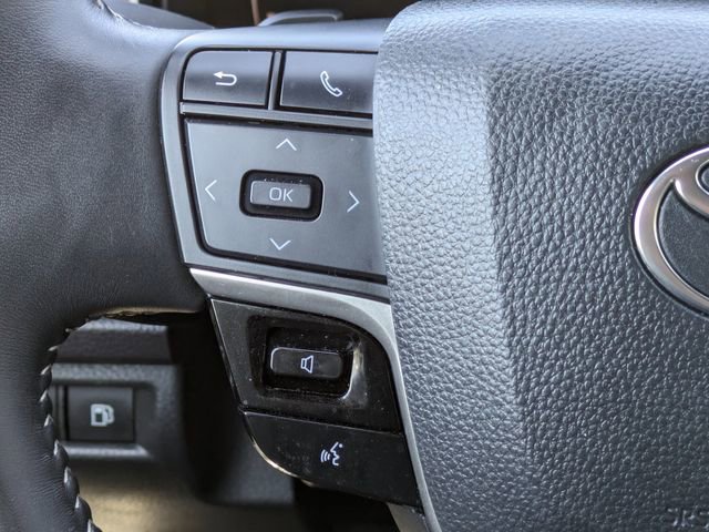 Used 2025 Toyota Camry SE image 25