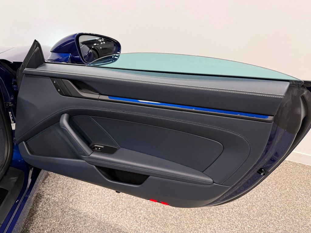 Used 2025 Porsche 911 GTS image 11