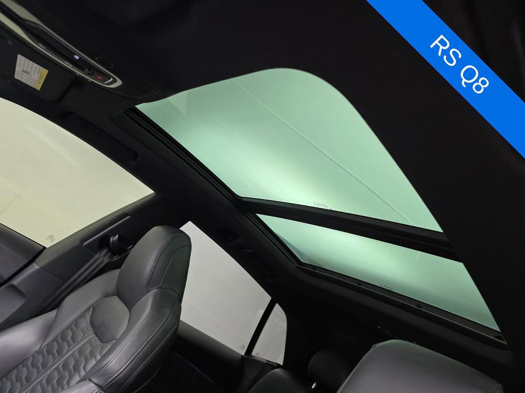Used 2022 Audi RS Q8 AWD/4WD image 12