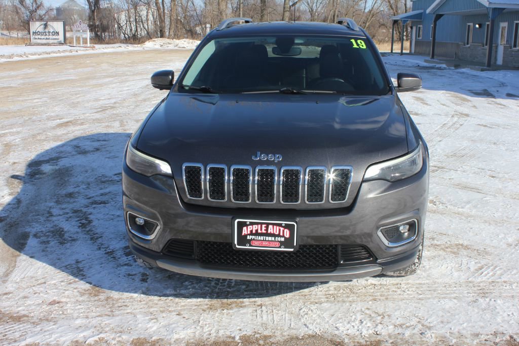 Used 2019 Jeep Cherokee Limited image 3