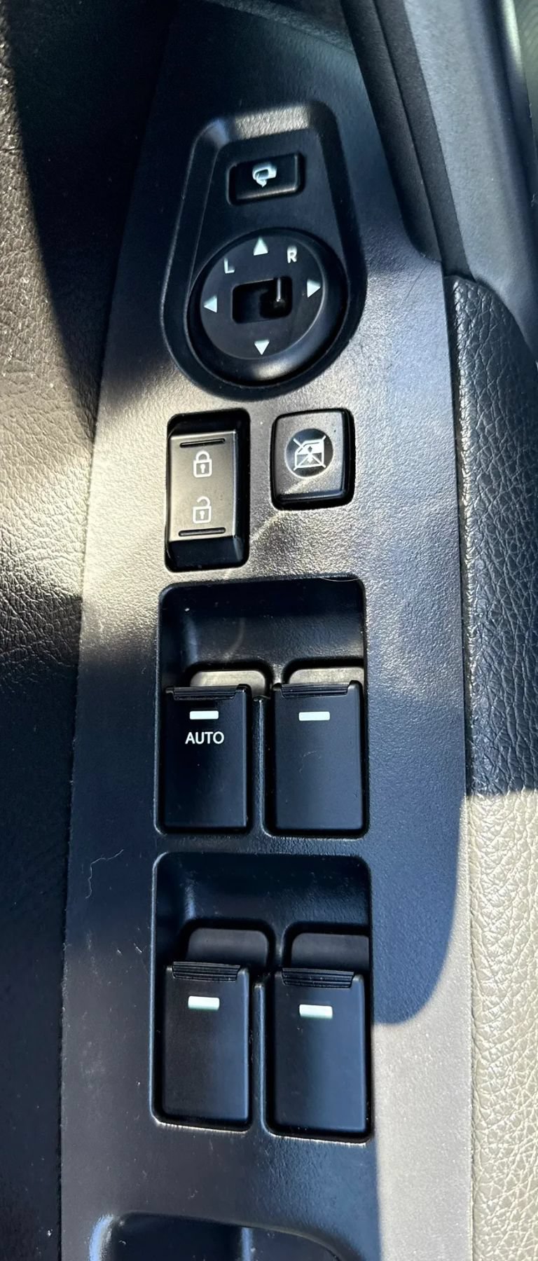 Used 2013 Kia Sorento SX w/ SX Premium Pkg AWD/4WD image 24
