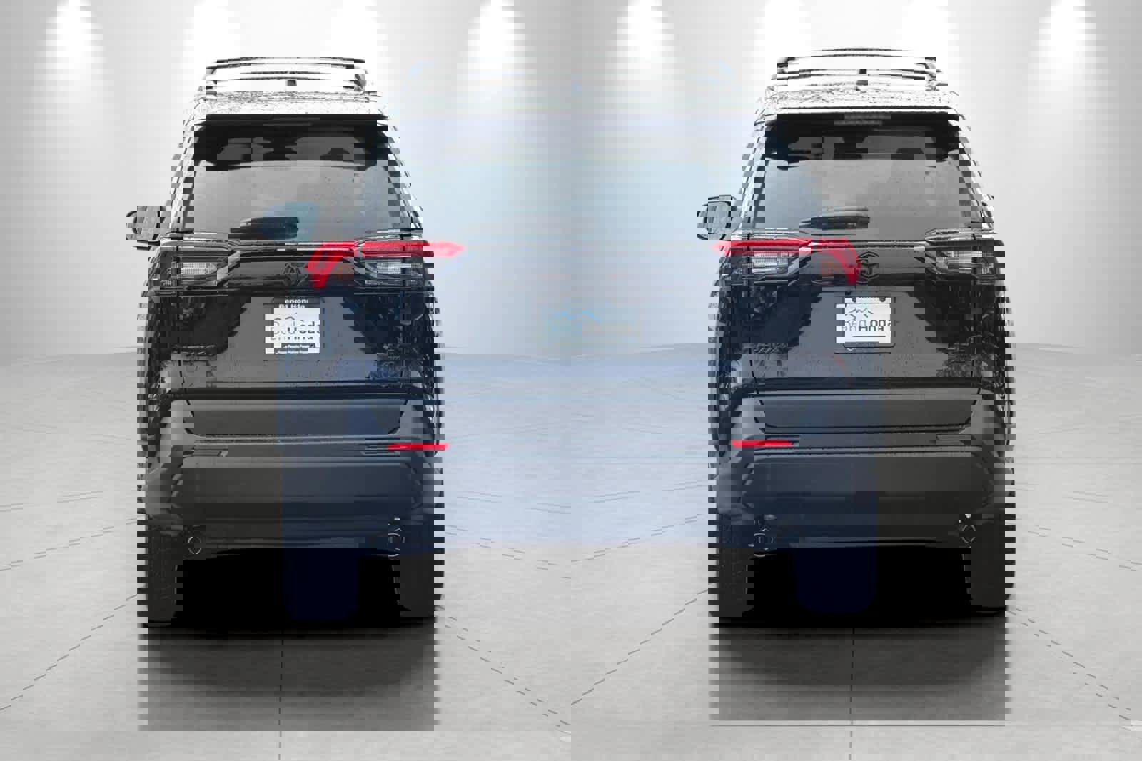 Used 2019 Toyota RAV4 LE w/ All Weather Liner Package image 7