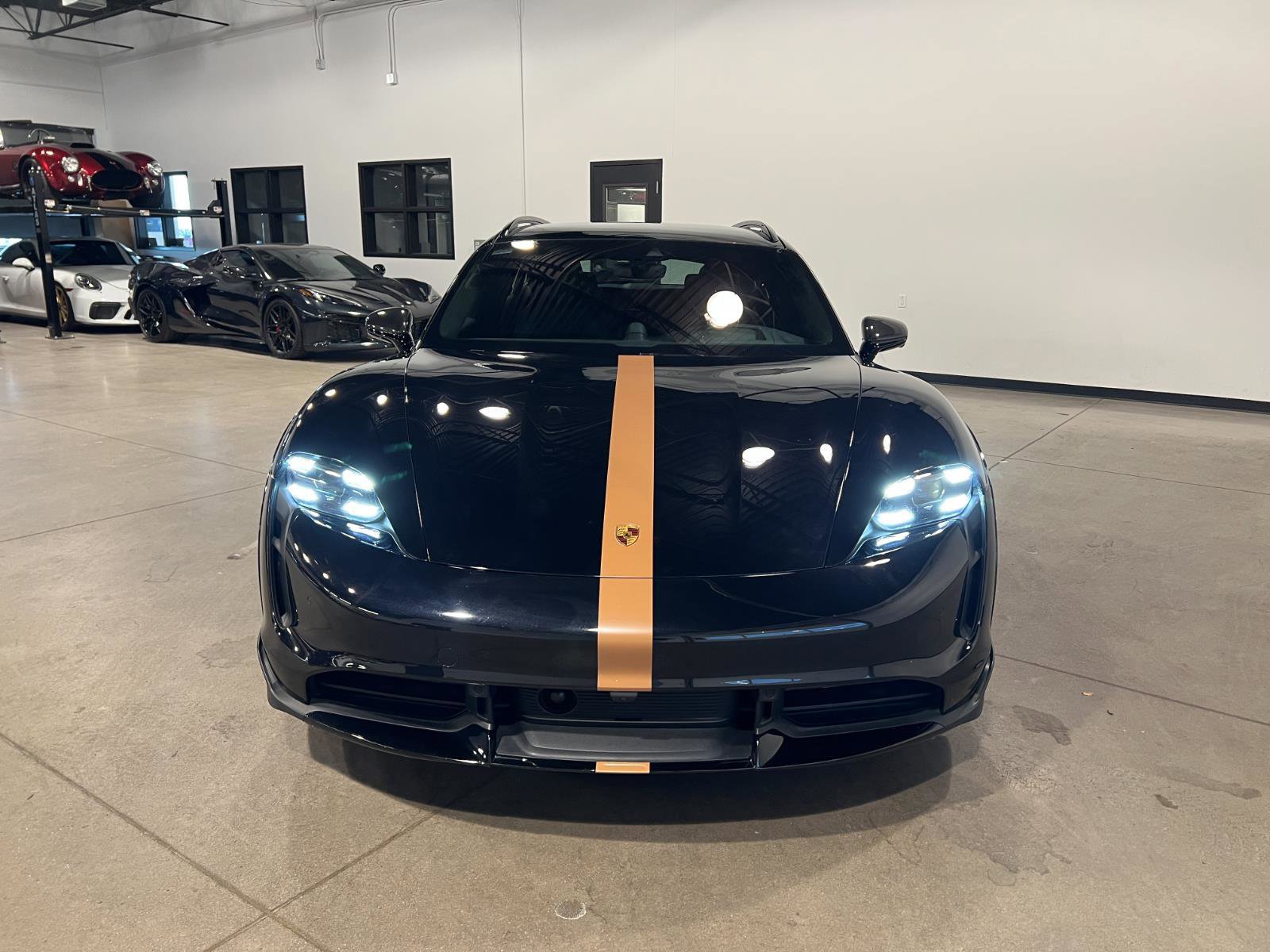 Used 2023 Porsche Taycan Turbo S image 8