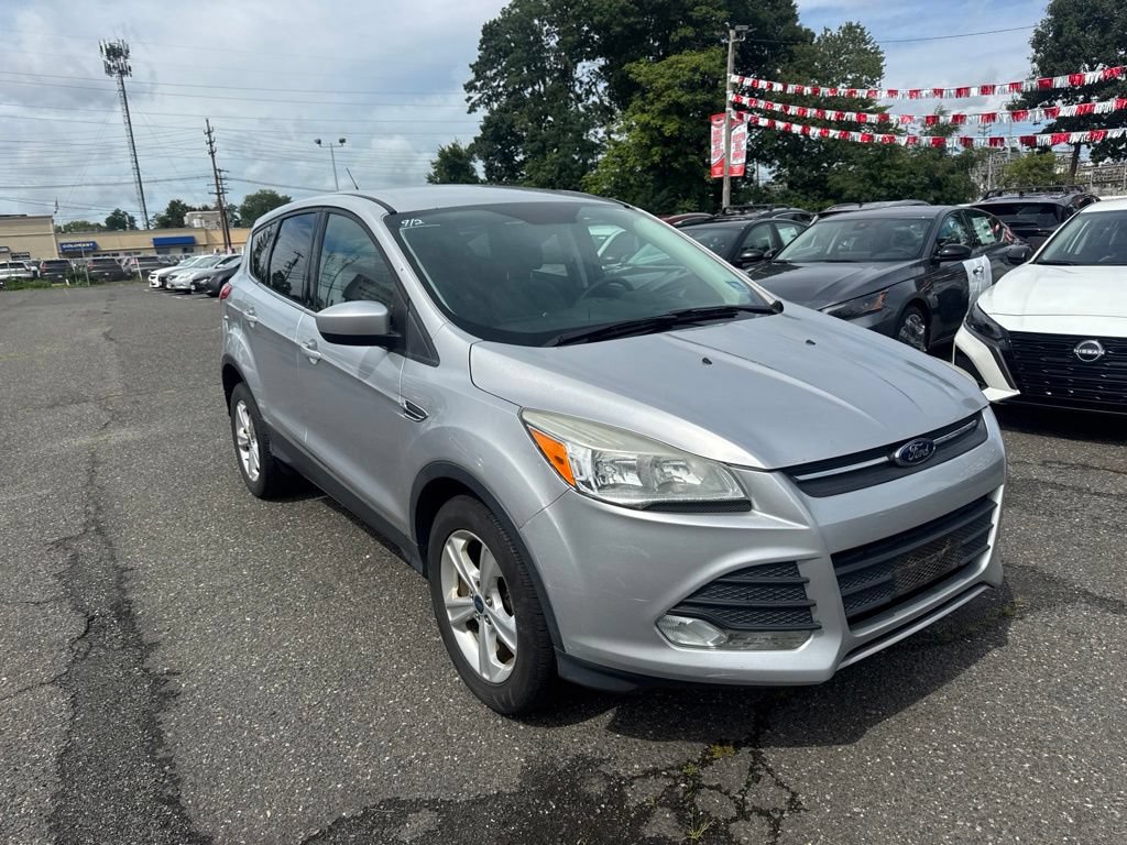 Used 2015 Ford Escape SE FWD image 3