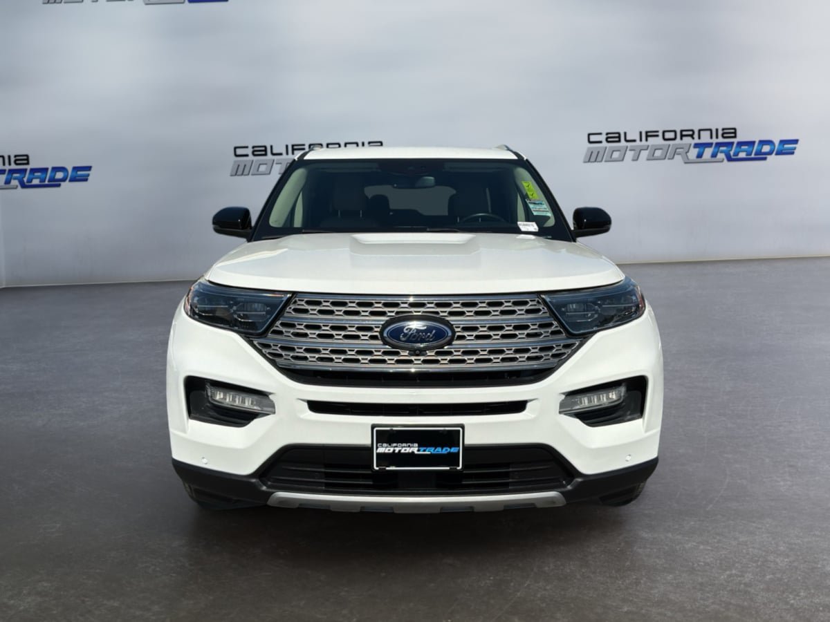 Used 2021 Ford Explorer Limited w/ Equipment Group 301A RWD image 2