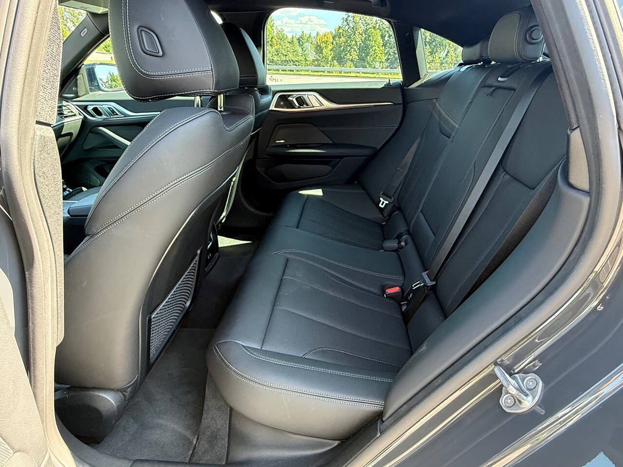 Used 2023 BMW i4 eDrive40 w/ M Sport Package RWD image 20