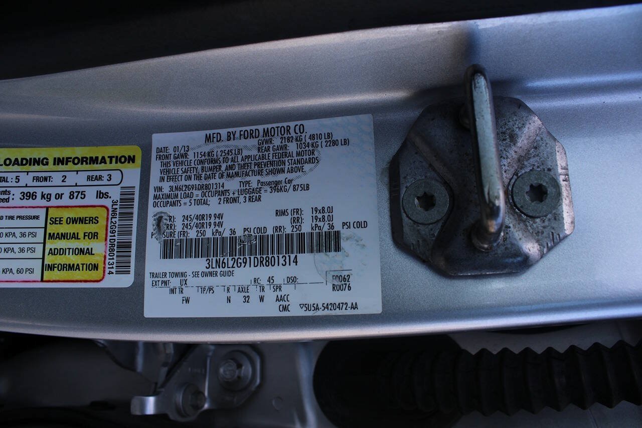 Used 2013 Lincoln MKZ FWD image 12