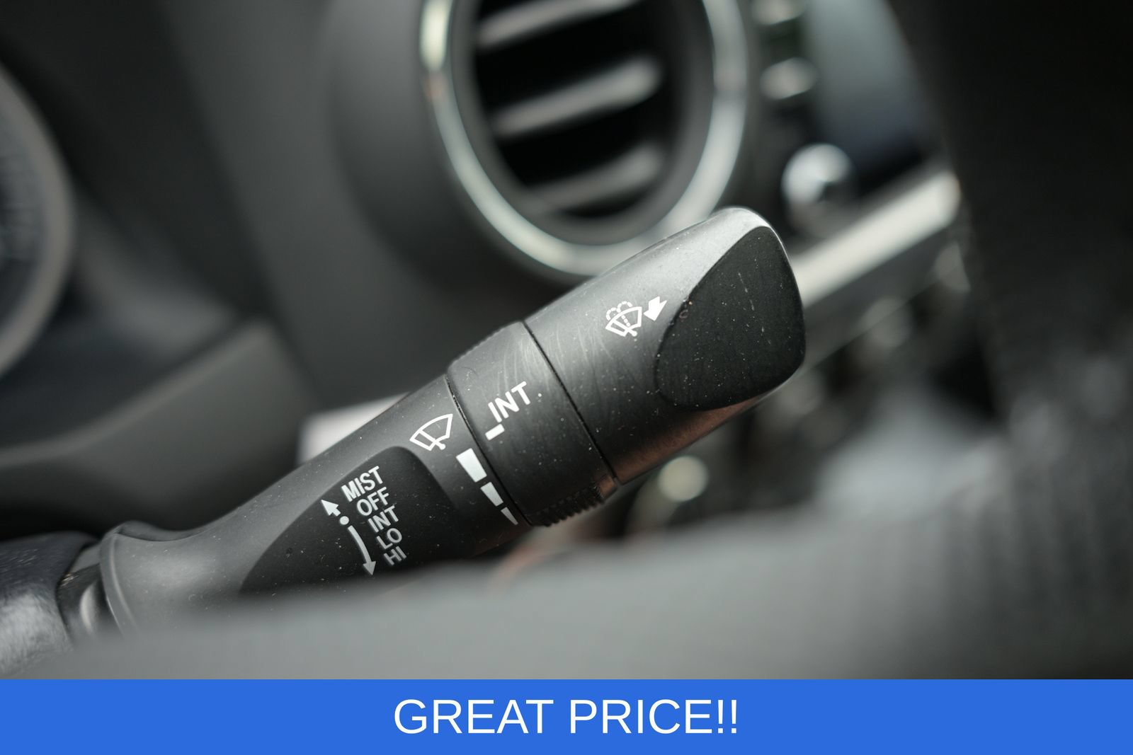Used 2022 Toyota Tacoma Limited AWD/4WD image 18