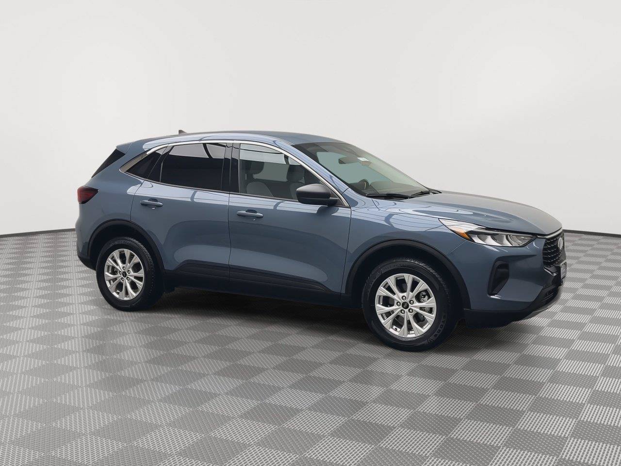 Certified 2023 Ford Escape Active w/ Tech Pack #1 AWD/4WD image 39