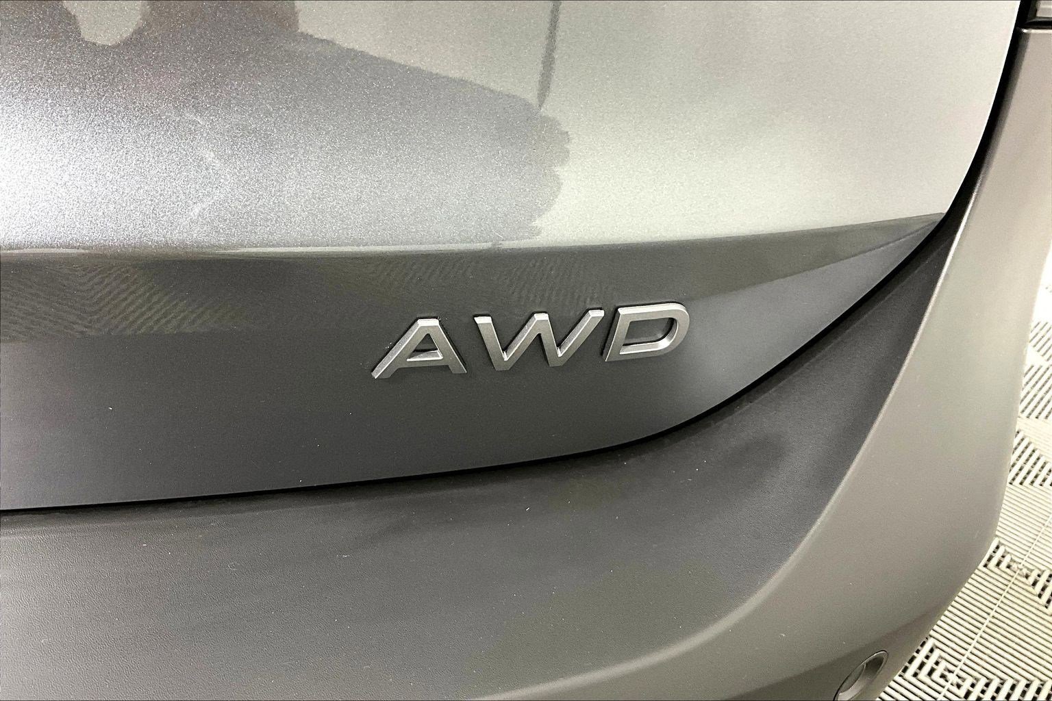 Certified 2025 Nissan Kicks SV w/ SV Premium Package image 25