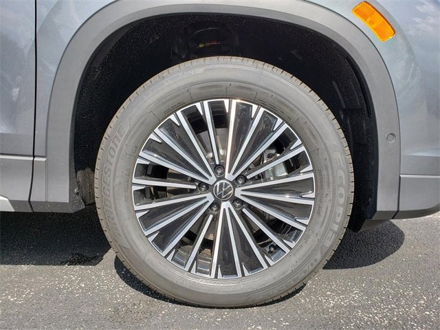 New 2025 Volkswagen Tiguan S image 12