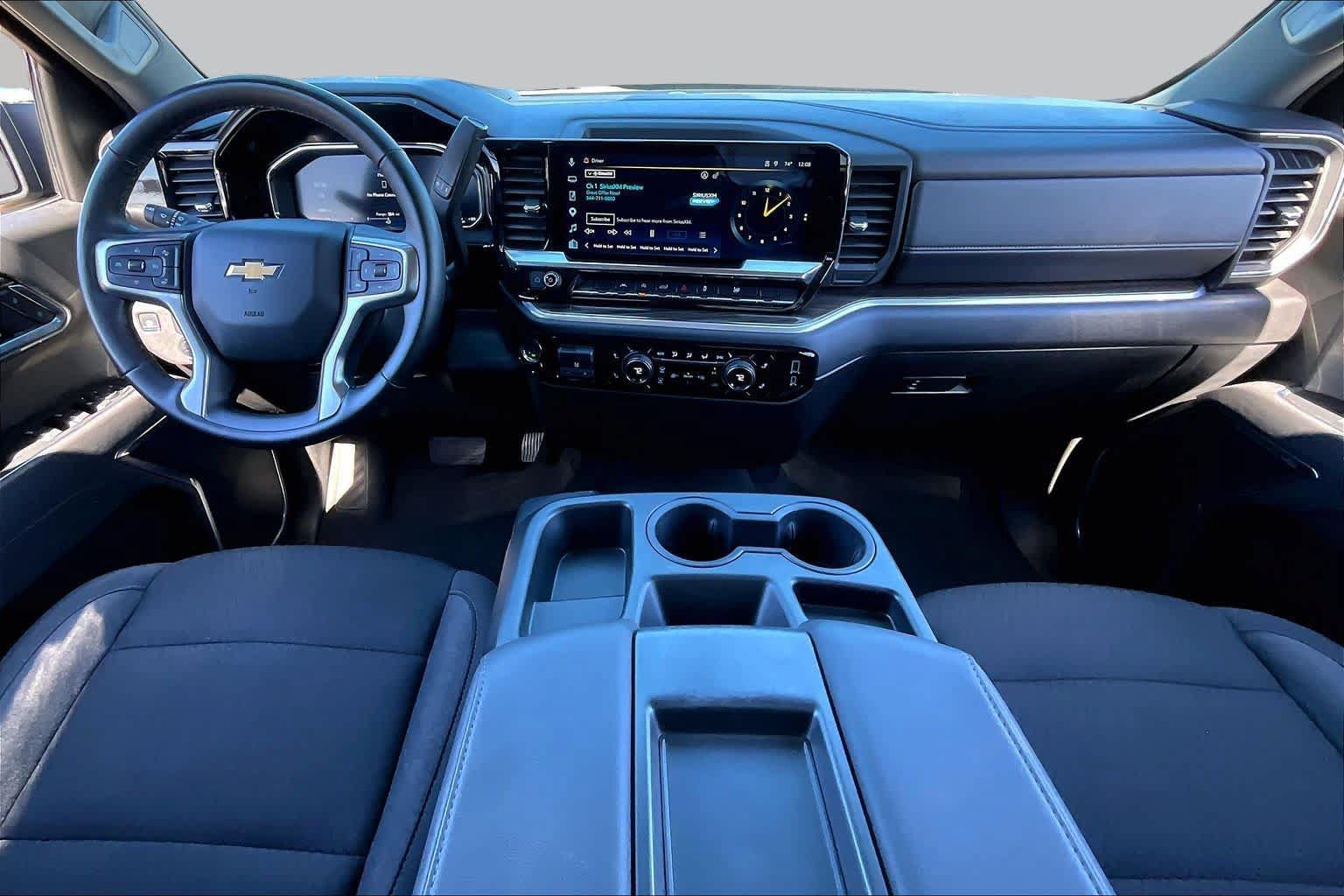 Used 2026 Chevrolet Silverado 1500 LT RWD image 16