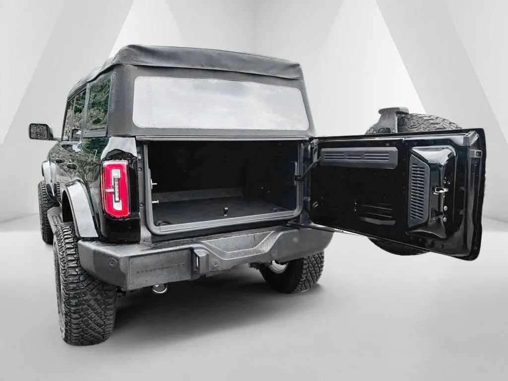 Used 2025 Ford Bronco Outer Banks AWD/4WD image 35