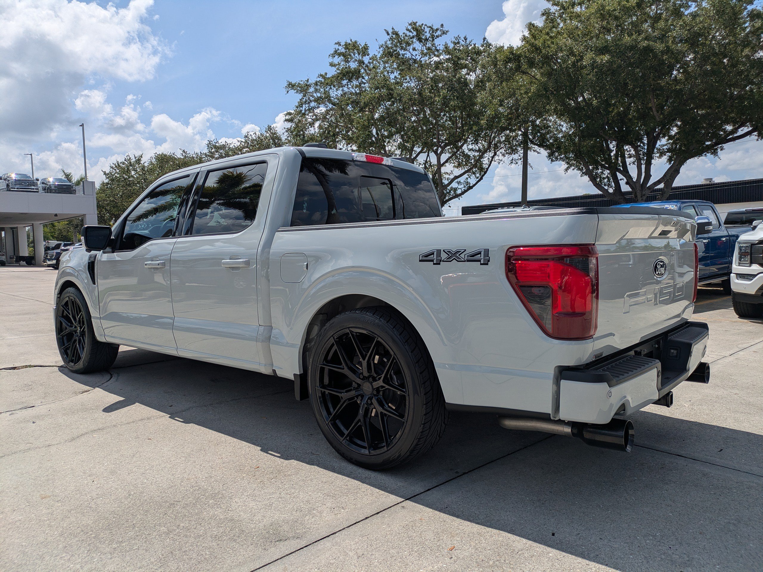 Used 2024 Ford F150 XLT w/ Equipment Group 302A MID AWD/4WD image 6