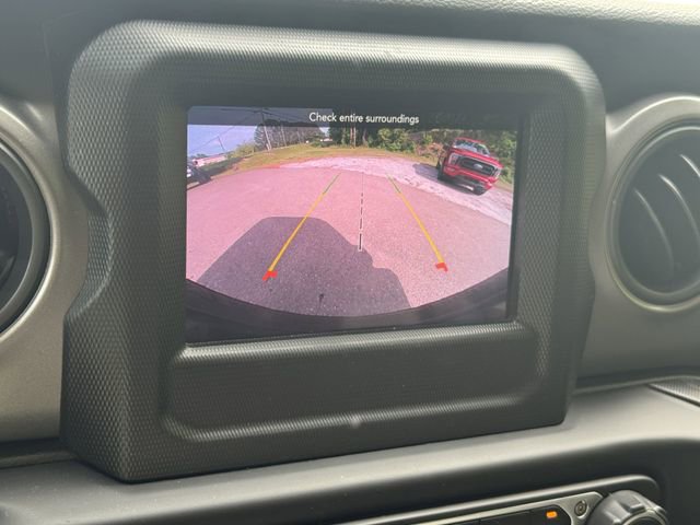 Used 2023 Jeep Wrangler Willys image 28