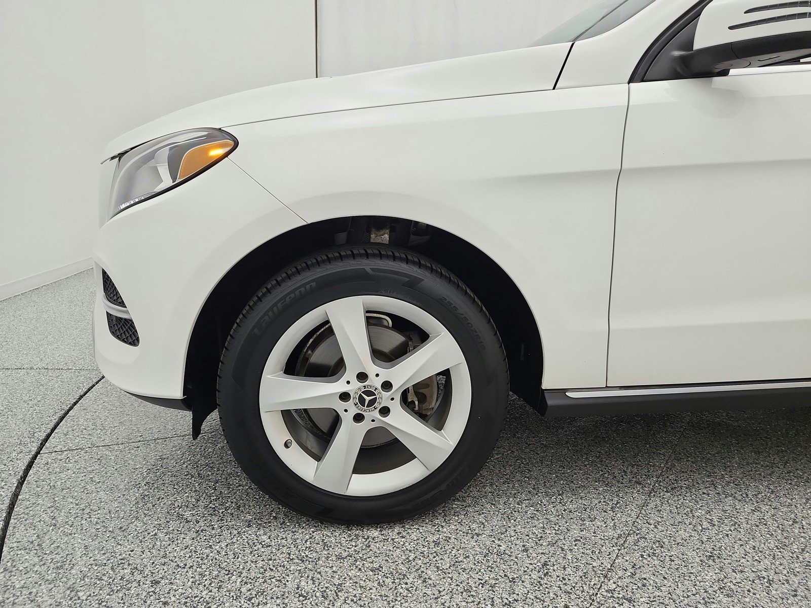 Used 2017 Mercedes-Benz GLE 350 image 17