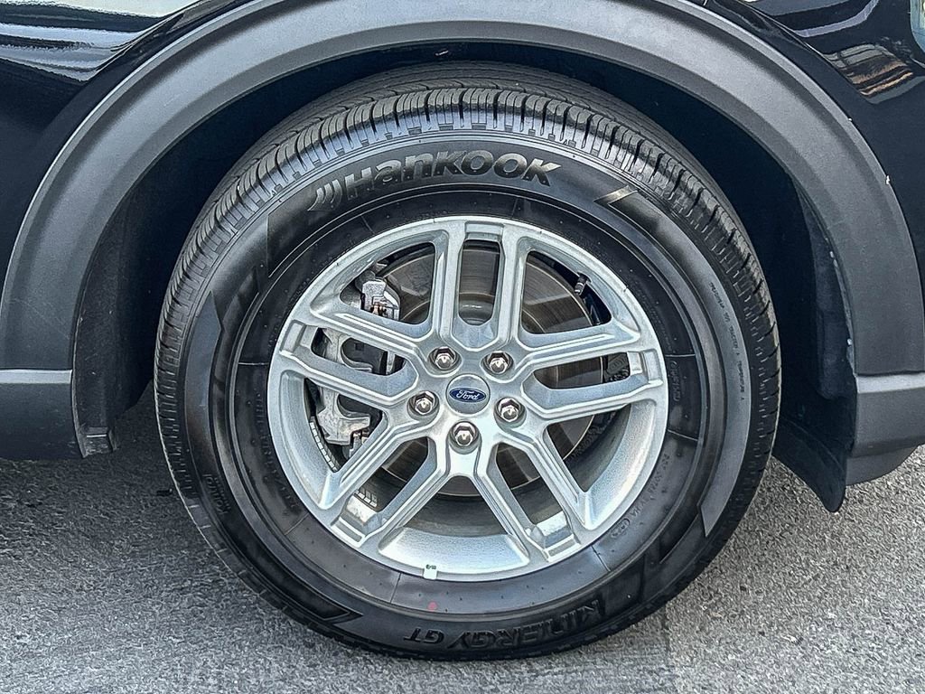 Used 2026 Ford Explorer Active RWD image 14