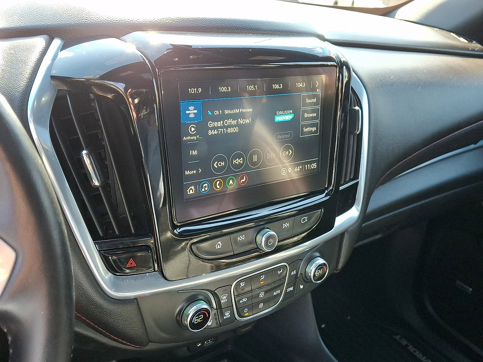 Used 2022 Chevrolet Traverse RS image 23