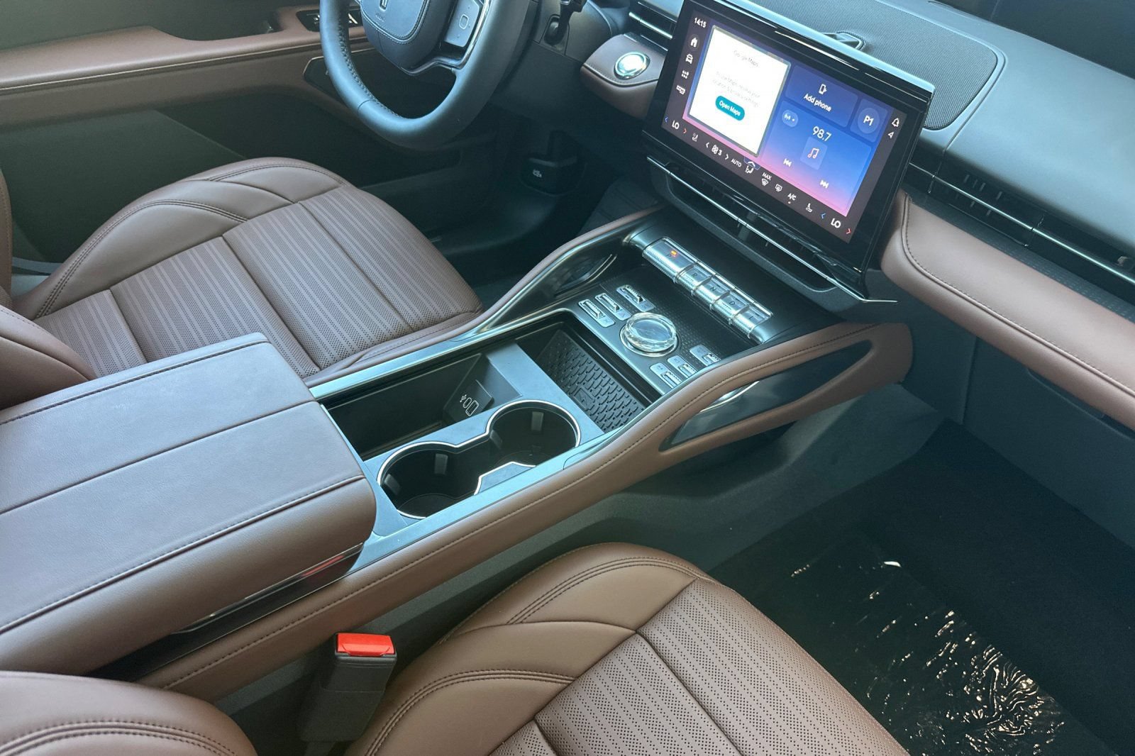 New 2026 Lincoln Nautilus Reserve w/ Jet Appearance Package AWD/4WD image 12