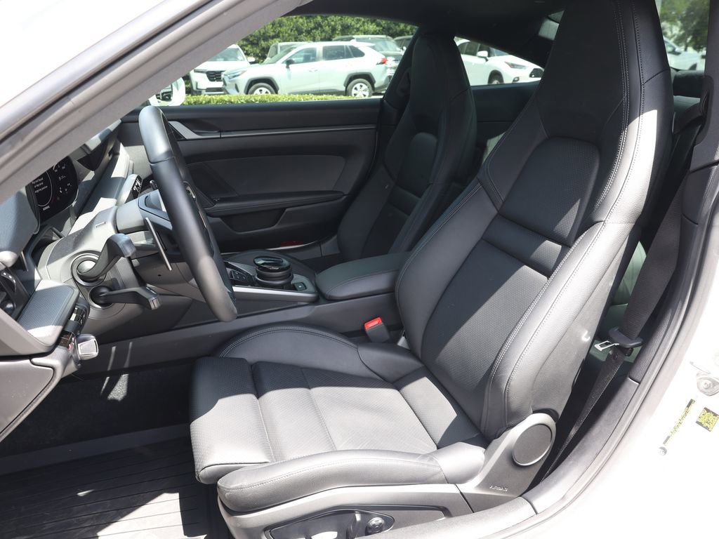 Used 2020 Porsche 911 Carrera w/ Sport Chrono Package RWD image 14