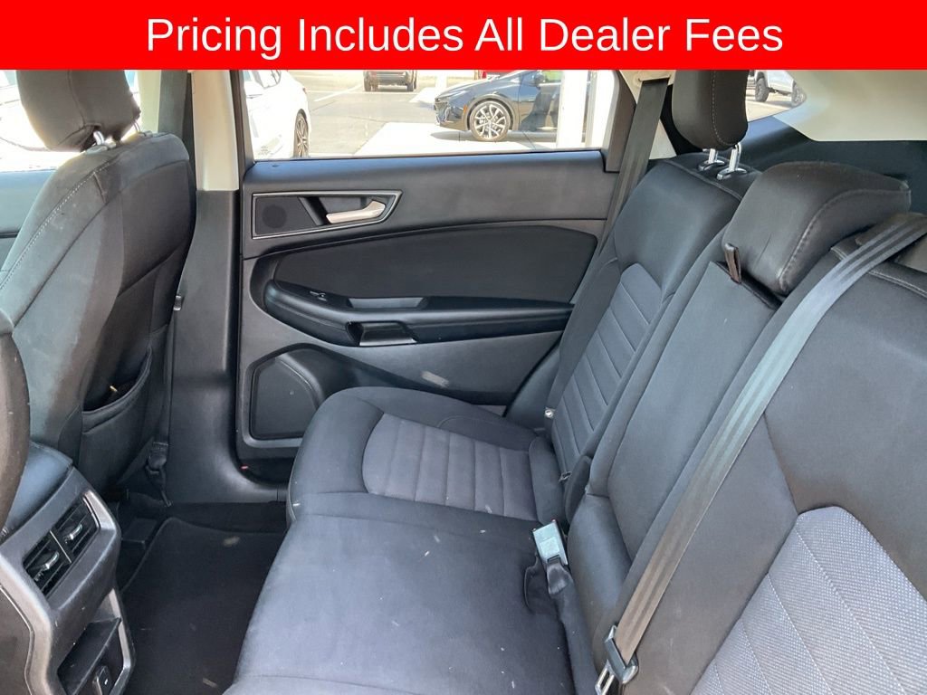 Used 2017 Ford Edge SE FWD image 12