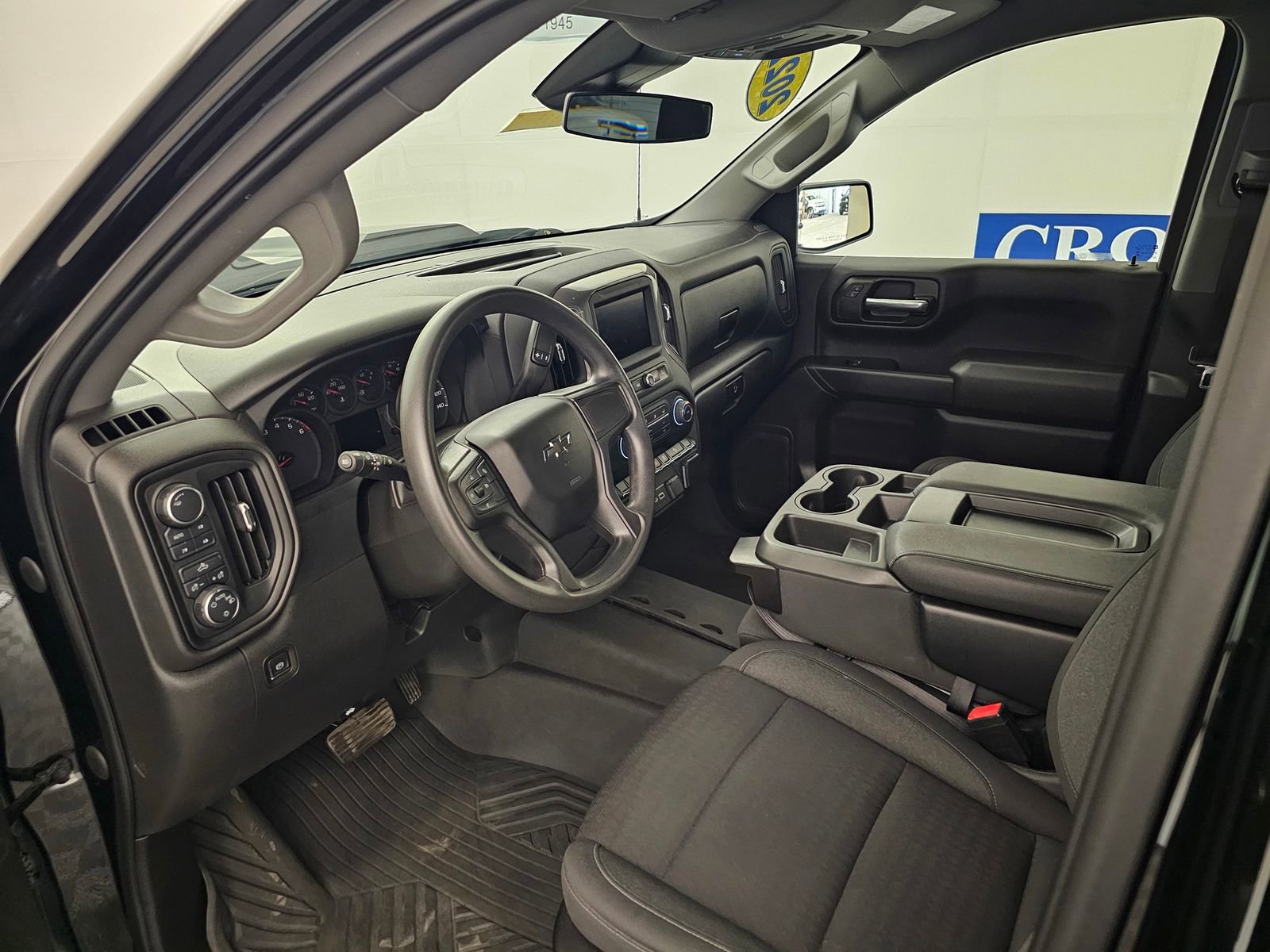 Used 2022 Chevrolet Silverado 1500 Custom Trail Boss AWD/4WD image 3