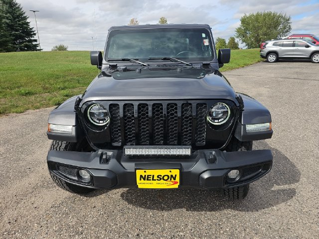 Used 2022 Jeep Gladiator Sport AWD/4WD image 8