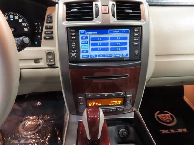 Used 2006 Cadillac XLR image 14