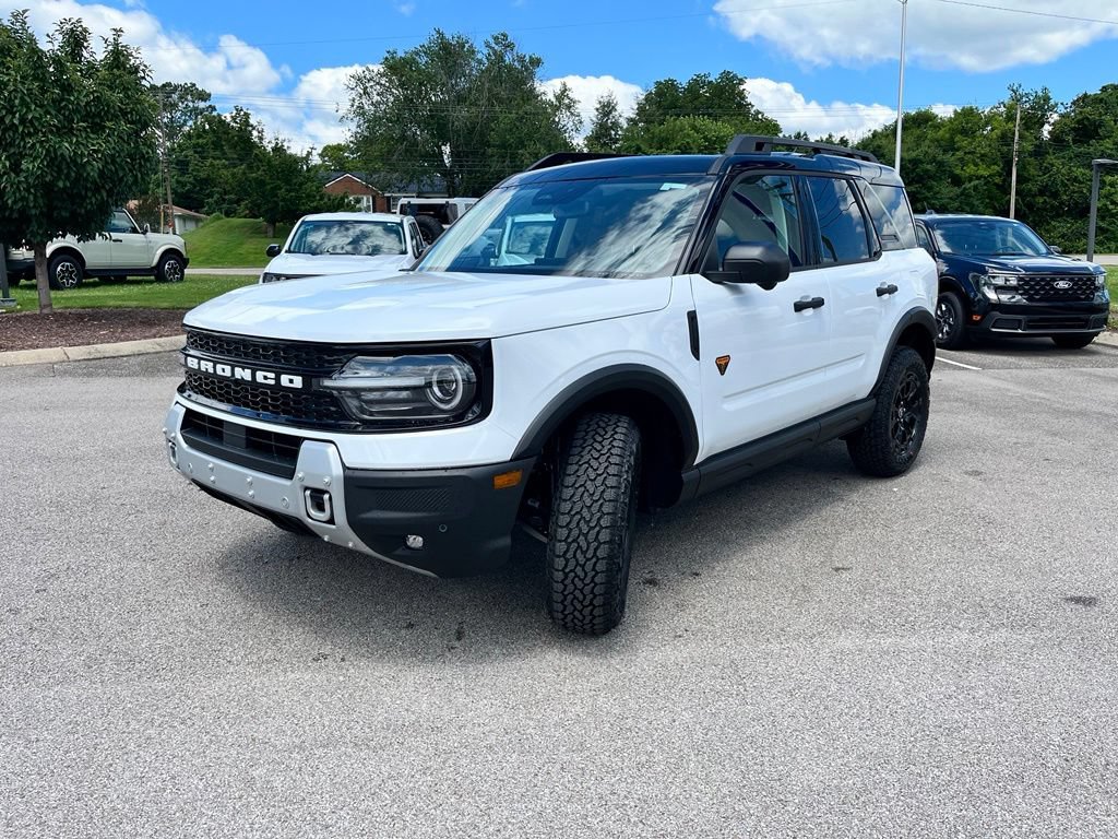 New 2026 Ford Bronco Sport Badlands w/ Sasquatch Badlands Package AWD/4WD image 3