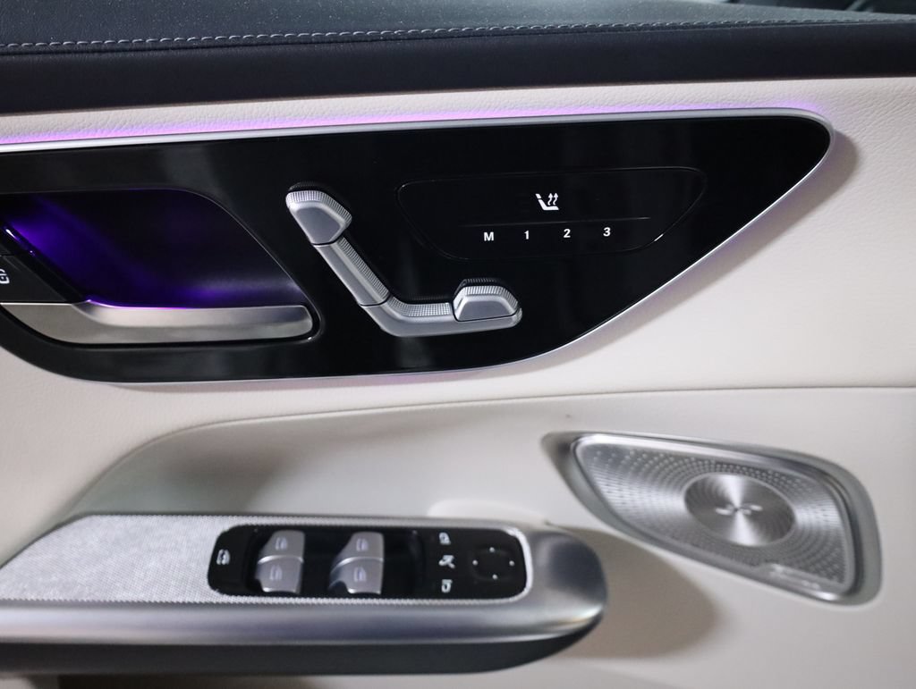 Certified 2024 Mercedes-Benz GLC 300 4MATIC image 10