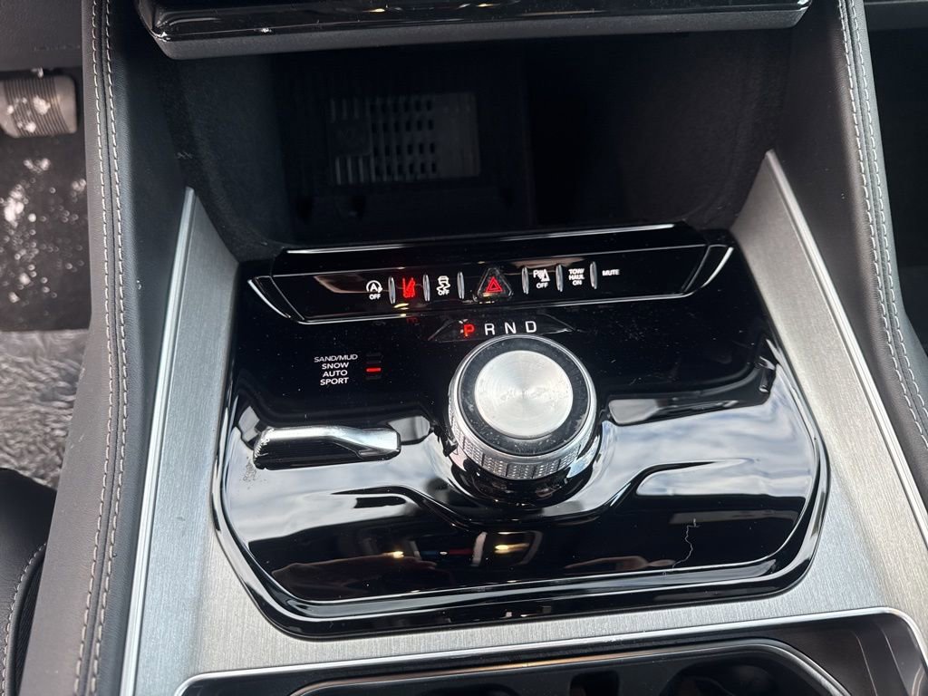 New 2026 Jeep Grand Wagoneer Limited image 15