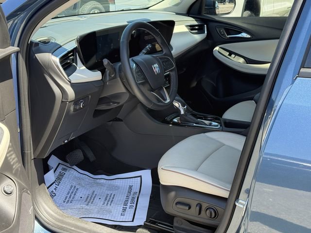 Used 2024 Buick Encore GX Avenir w/ Avenir Technology Package image 14