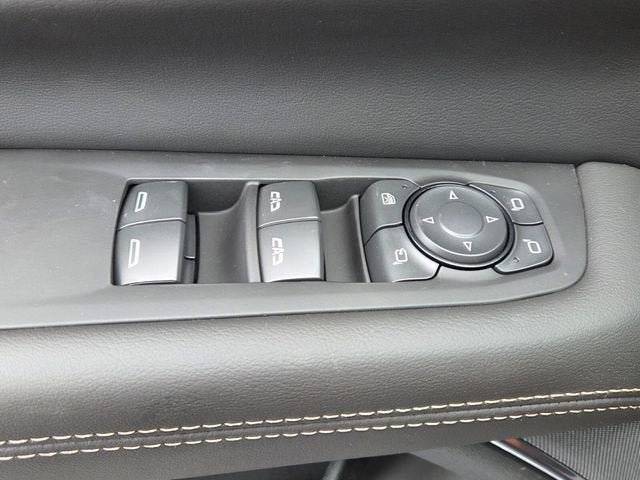 New 2026 GMC Yukon XL Elevation AWD/4WD image 26