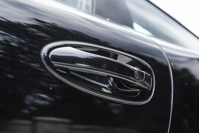 Used 2014 Porsche 911 Turbo S AWD/4WD image 95