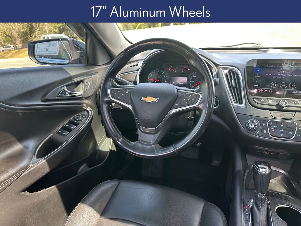 Used 2019 Chevrolet Malibu LT w/ Leather Package image 13