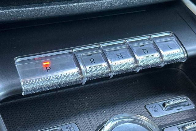 Used 2024 Lincoln Nautilus Premier w/ Equipment Group 102A image 20