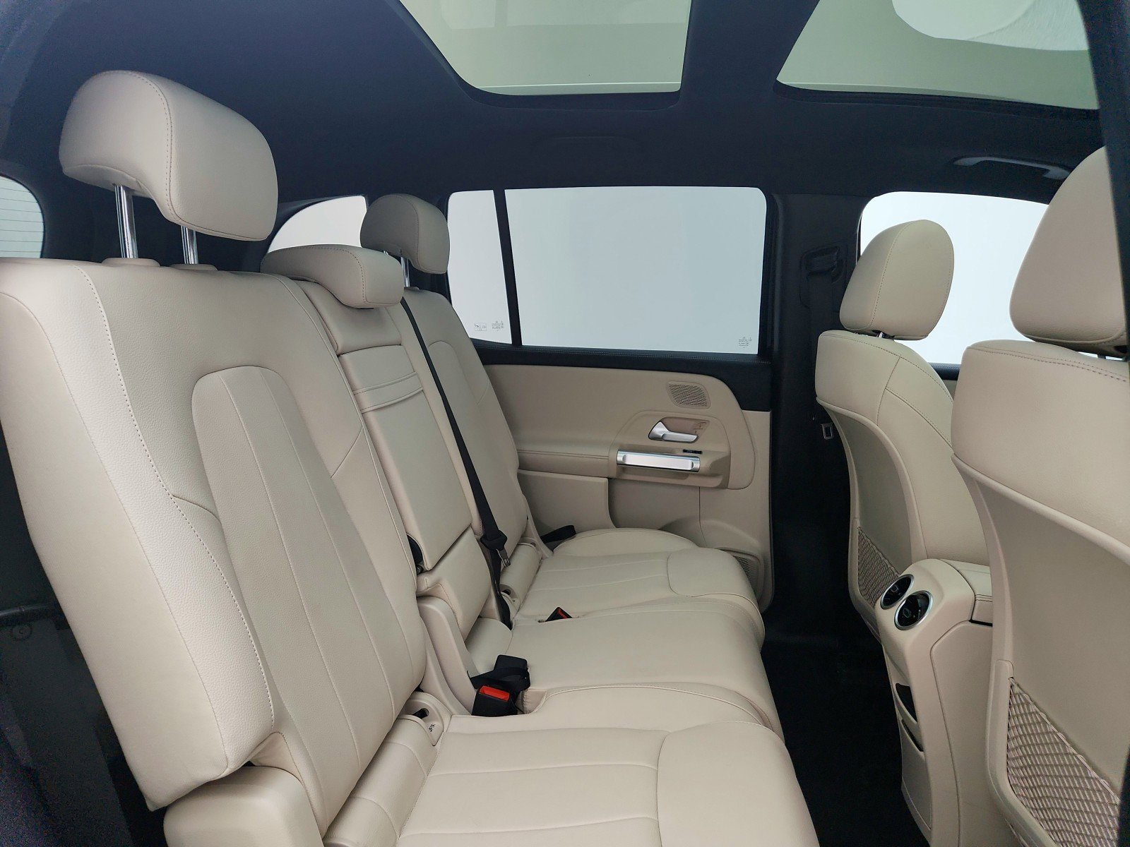 Certified 2024 Mercedes-Benz EQB 250+ image 29