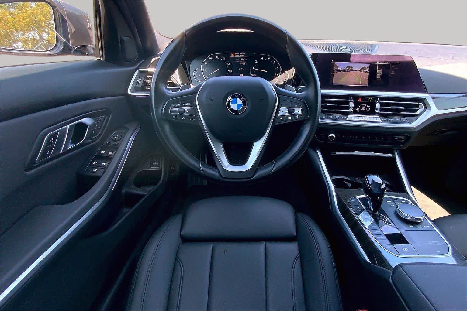 Used 2021 BMW 330i Sedan w/ Convenience Package RWD image 5