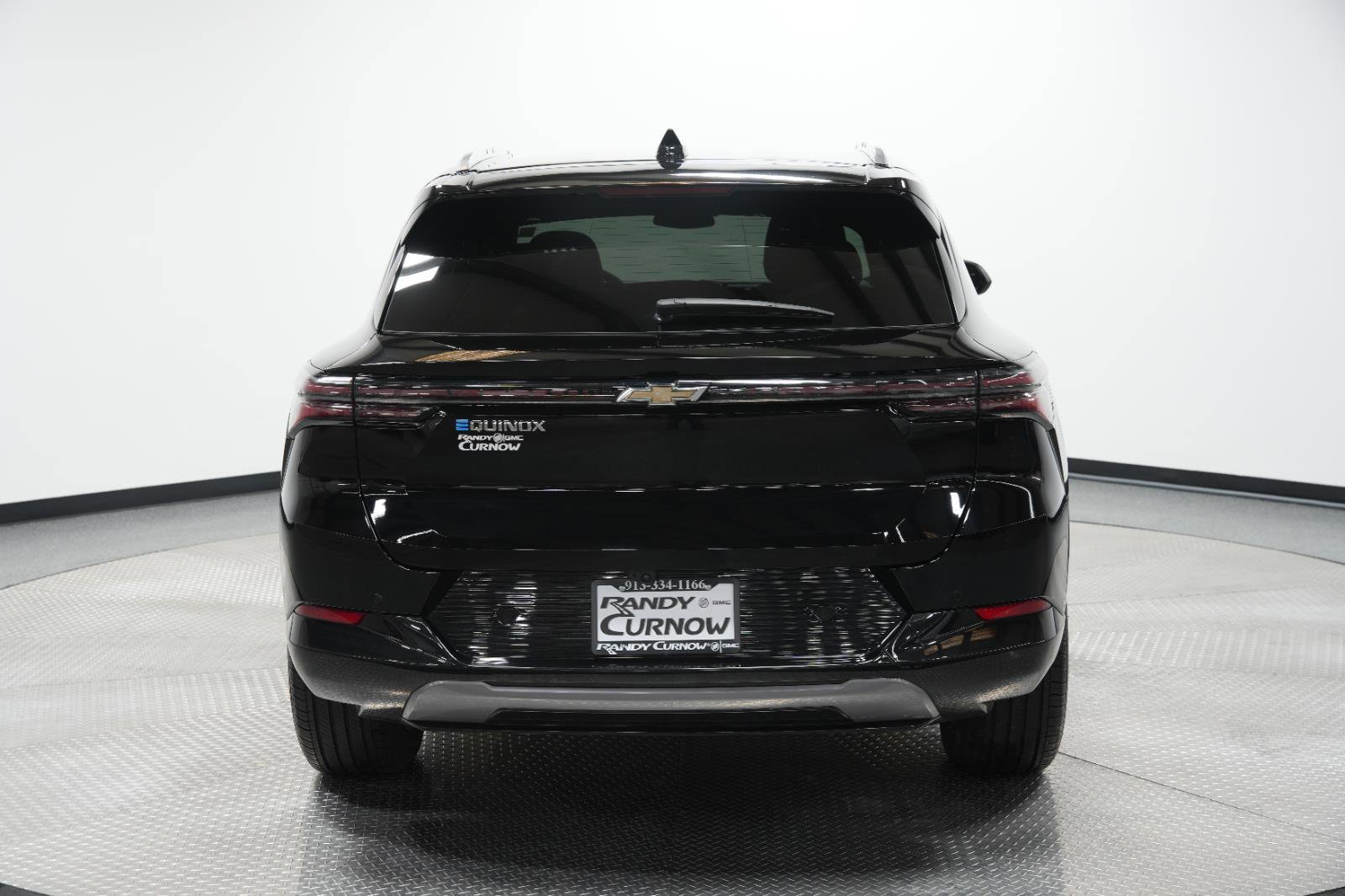 Used 2024 Chevrolet Equinox EV LT image 6