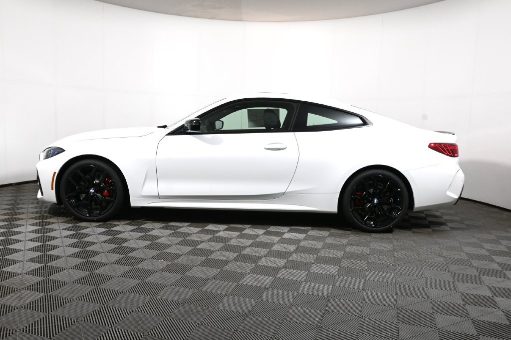 New 2027 BMW 430i Coupe w/ M Sport Package AWD/4WD image 2