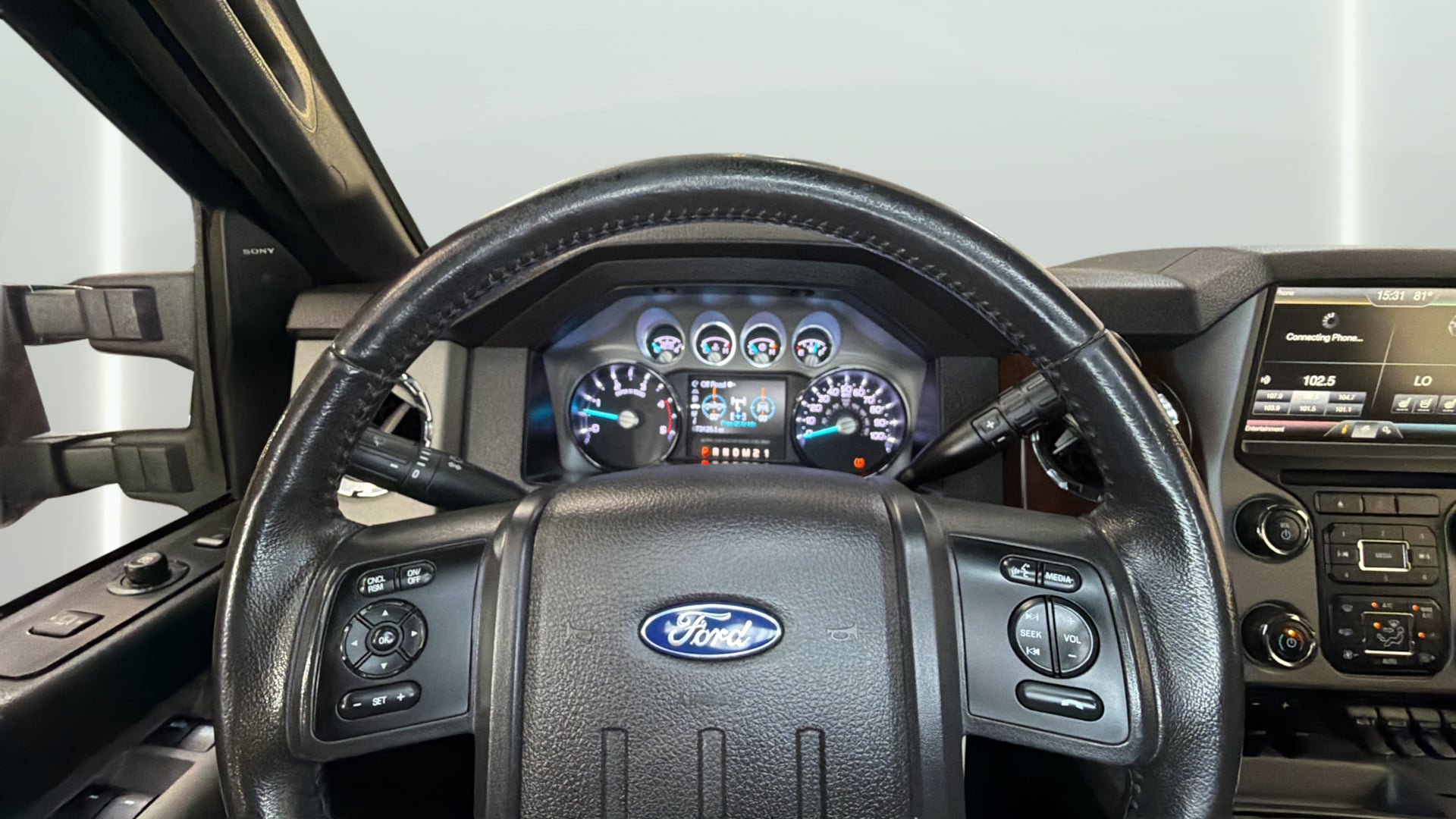 Used 2016 Ford F350 Lariat w/ Chrome Package AWD/4WD image 30