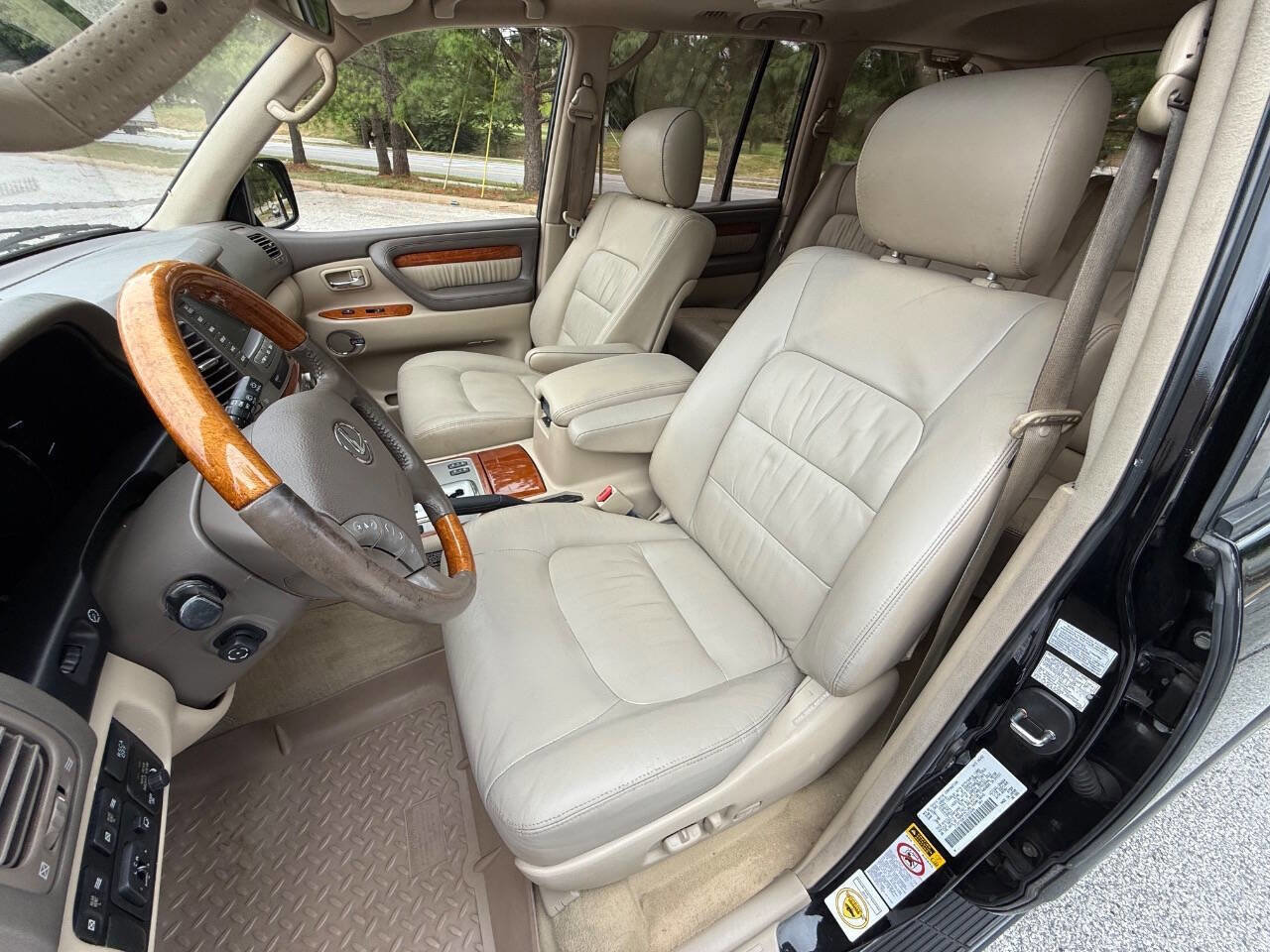 Used 2003 Lexus LX 470 4WD image 25