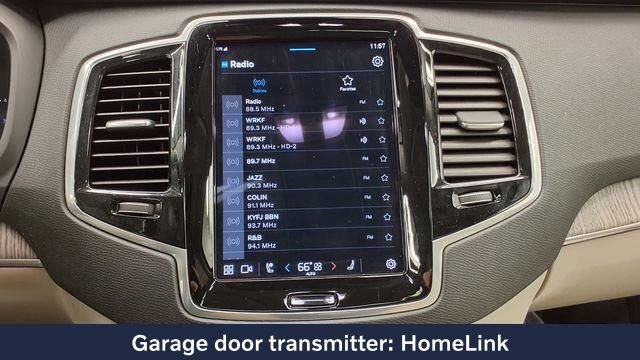 Used 2024 Volvo XC90 B5 Plus w/ Protection Package Premier image 31